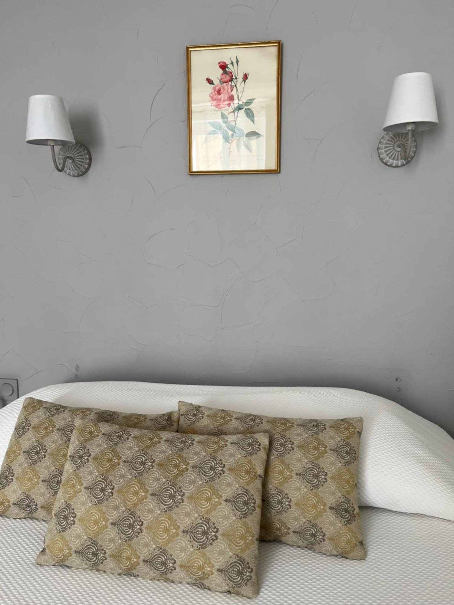 Le Flore Hotel